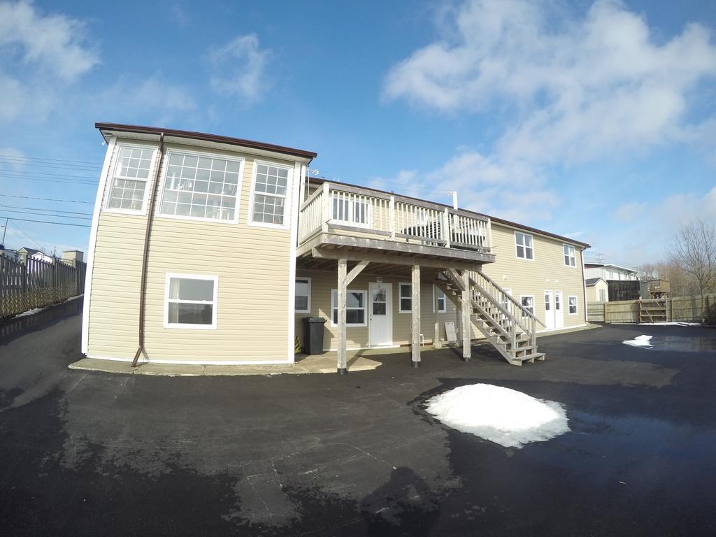Admiral'S Quay Motel & Suites Saint John Exterior photo